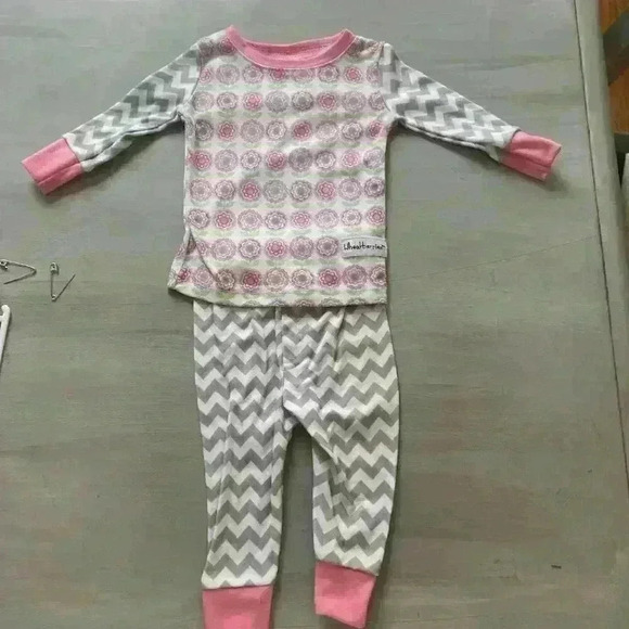 Baby Ganz Wheatberries Boutique Pajamas Set Two Piece Pajamas size 9-12 months - Picture 2 of 9